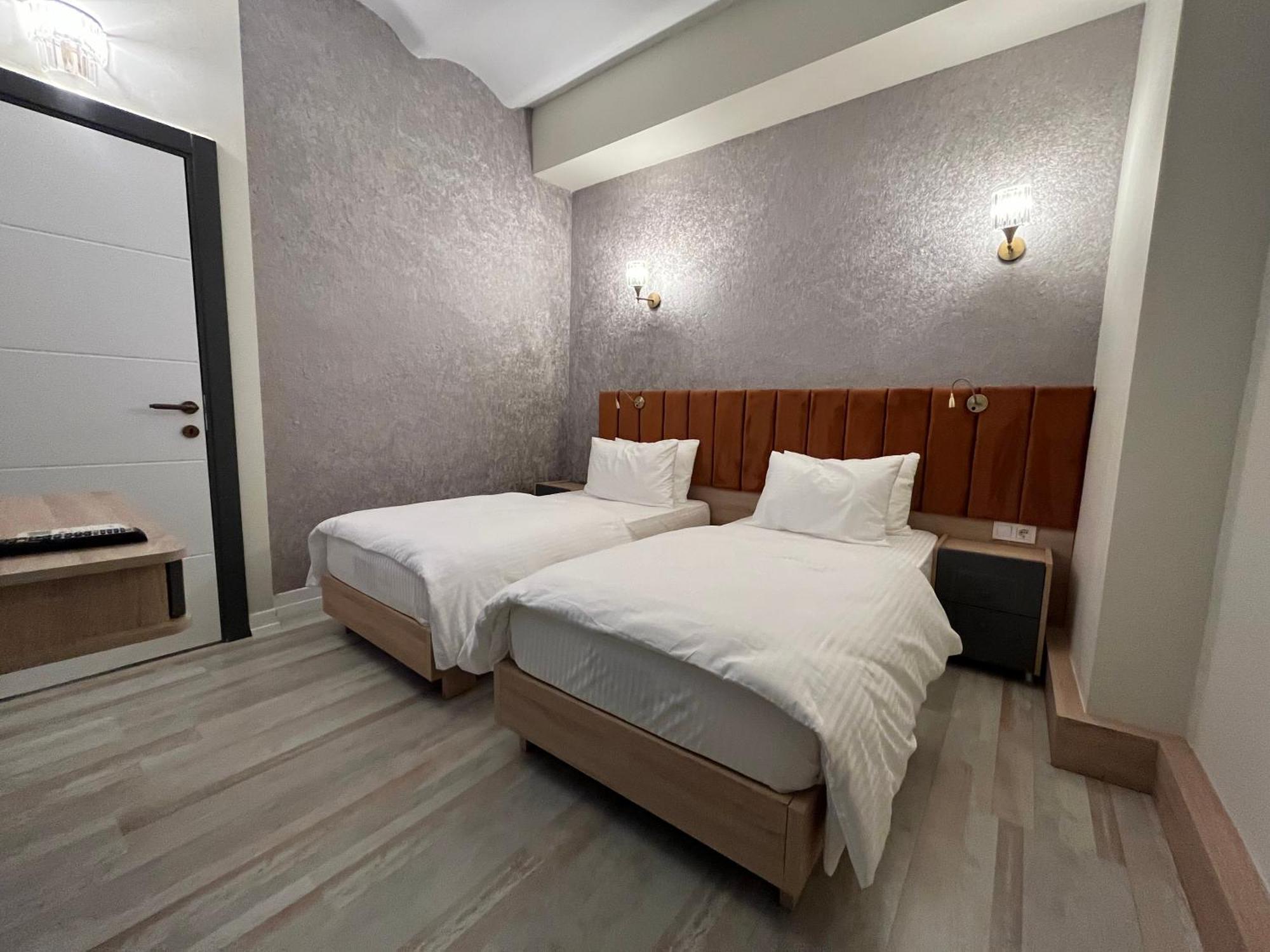 Genoa Port Hotel Istanbul Exterior photo